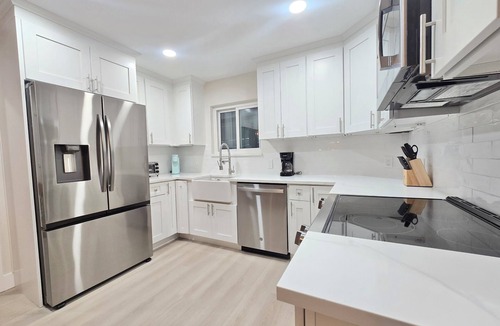 Indian Rocks Beach Cottage | Beachy Keen Cottage B! Just Steps from Indian Rocks Beach!