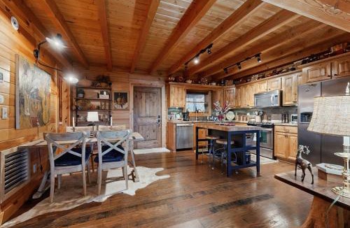 Sylva House | Bear Hug