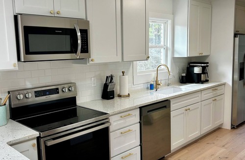 Campobello House | Beautiful 3-bedroom house right off of I-26 in Campobello
