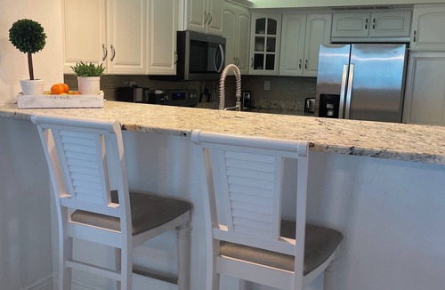 Daytona Beach Condo | Beautiful 3bd/2ba 8th floor condo with spectacular views in Daytona Beach!