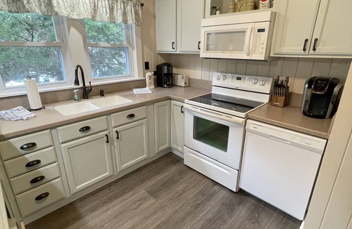 Windy Hill House | Beautiful Beach House in Popular Windy Hill Beach! 2 Minute Walk To Beach!