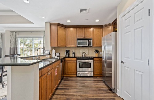 Reunion Apartment | Beautiful Condo with Golf Course Views, Near Attractions