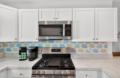 Okahumpka Cottage | Beautiful Cozy and Comfortable Cottage located in Lake Denham, The Villages