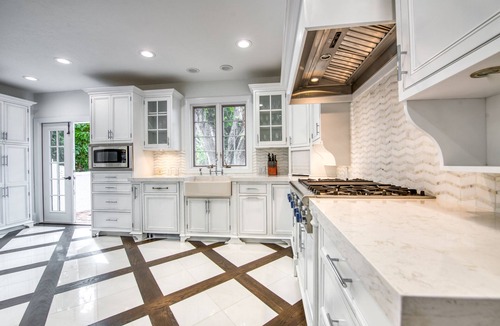 Saint Armands Key House | Beautiful Historic home with easy access to Saint Armands Circle