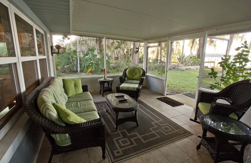 Fruitland House | Beautiful Newly Remodeled Home on River with Dock!