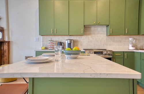 Bedford-Stuyvesant Apartment | Beautiful Spacious 3BR/3BA Bed-Stuy Brownstone Duplex, King Bed, Heated Floors