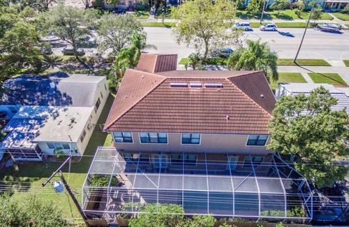 Davis Islands House | Beautiful two story mansion on Davis Island