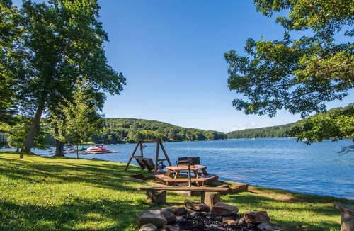 McHenry House | Beautiful Views from this Conveniently Located Townhome w/ Easy Dock Access!