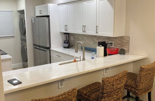 New Smyrna Beach Condo | Beautiful Waterfront Condo.Watch the boats and dolphins!