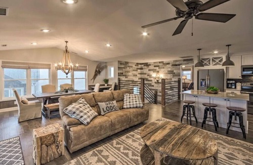 Beech Mountain House | Beech Mountain in town Ski-in/Ski-Out Lodge