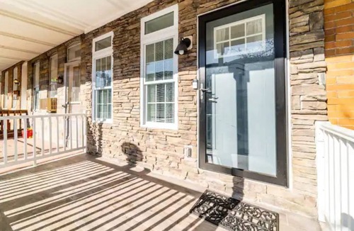Downtown Baltimore Villa | Bell Villa
