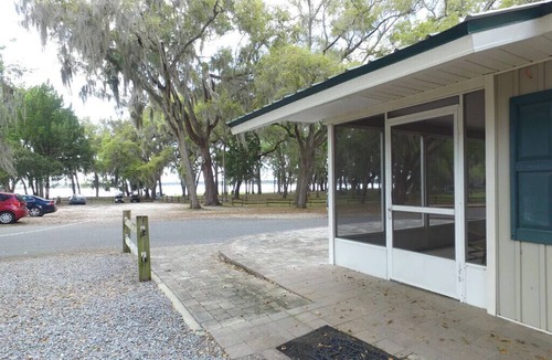 Salt Springs Cabin | Best lake view cottage #21 at Salt Springs Resort
