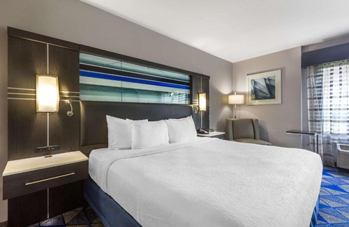 Valley Falls Hotel | Best Western Plus Spartanburg