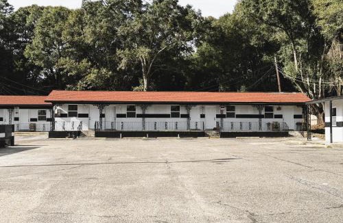 Mobile Hotel | Beverly motel