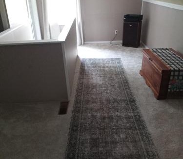Port Crane Apartment | Binghamton Studio