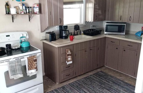 Port Crane Apartment | Binghamton Studio