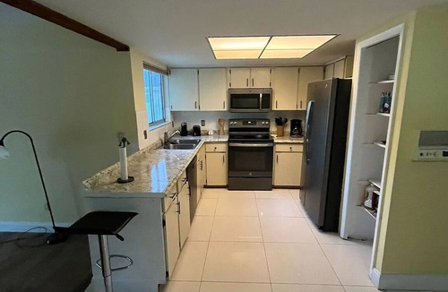 Florida Central Atlantic Coast House | Blocks a way to Universal Studios. Full Single Family with pool, and amenities.