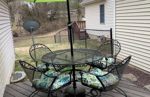 Bloomington House | Bloomington Rail Trail Retreat