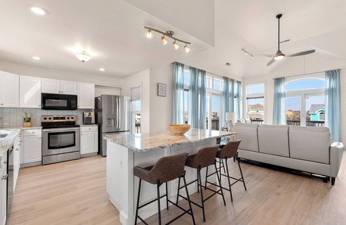 Whalehead Beach House | Blue Bomber: Oceanside | Pool/Hot Tub | Dogs OK