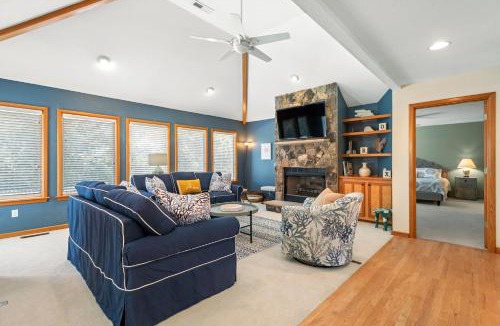 Southern Shores House | Blue Oasis