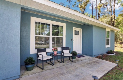 Fellowship House | Blue Ribbon - 9 mins to WEC! Pets Welcome!