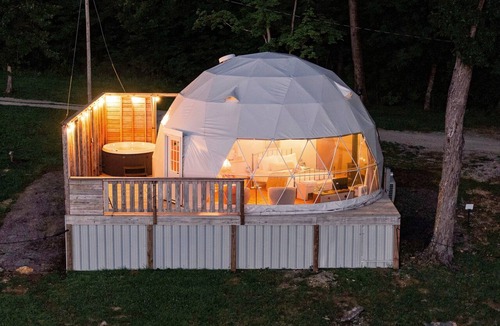 Stanton Cabin | "Bluegrass Bluff" - Overlook Dome 001 in RRG
