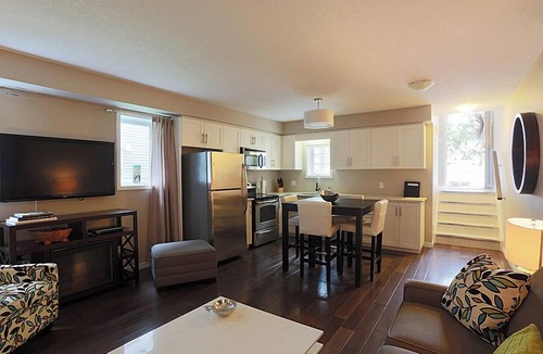 Waterloo Apartment | Boardwalk Homes - Executive Townhomes