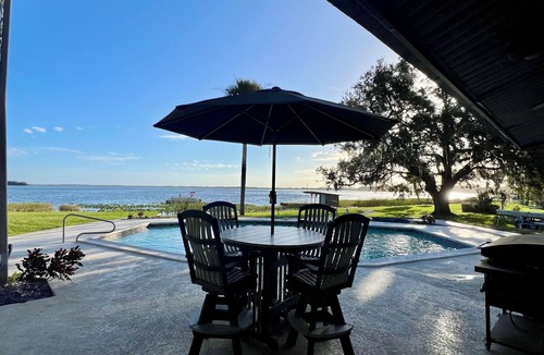 Leesburg House | Boat Friendly & Private Pool Near The Villages