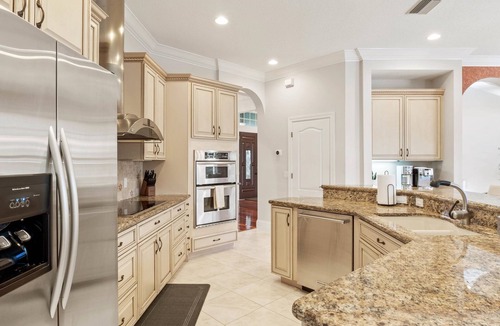 Palma Sola House | Boating/Fishing Paradise at Bayfront Dock! Pool!