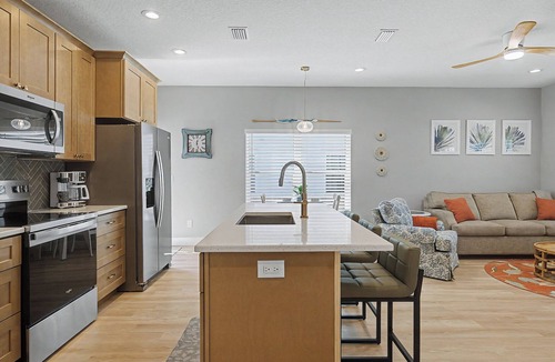 Vilano Beach Cottage | Brand New Immaculate Cottage