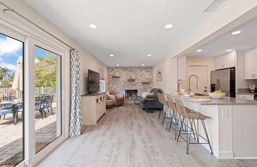 Sarasota House | Brand New Pool Home with Boat Dock and all amenities