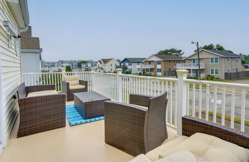 Southend House | Brigantine Getaway: Walk to the Beach!