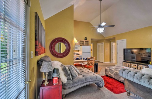 Western Branch North House | Bright Chesapeake Home Near Shopping & Dining