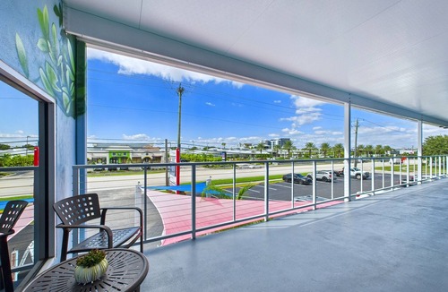Port Canaveral Apartment | Bright Modern Loft by Port Beaches -unit 206