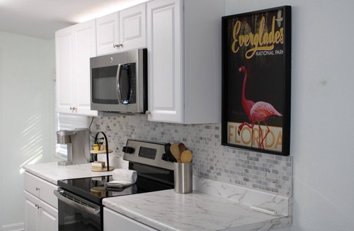 Port Tampa City House | By MacDill AFB/Fire-table/RV Parking/70+Amenities