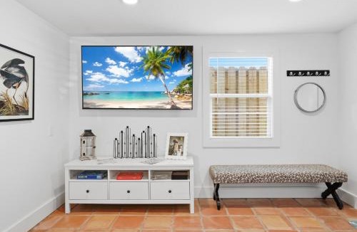 Palmetto House | Canal-Front Oasis in Terra Ceia: Pool, Patio, Dock