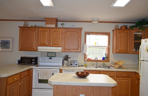 The Glade Cottage | Cape Cod in Rehoboth Beach, Pet Friendly