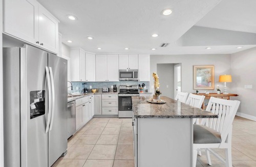Whitney Beach House | Casa Cay by Duncan Real Estate