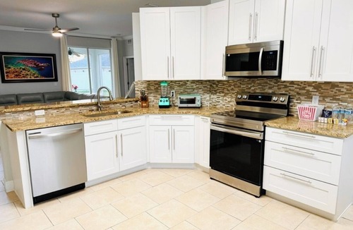 Palm Coast House | Casa D' Luna II is a beautiful home in Palm Coast, FL, that's family friendly.