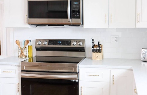 Vilano Beach House | Casa Vilano 108, 5 min walk to Beach, Family+Pet Friendly,Heated Pool,Putt-Putt!