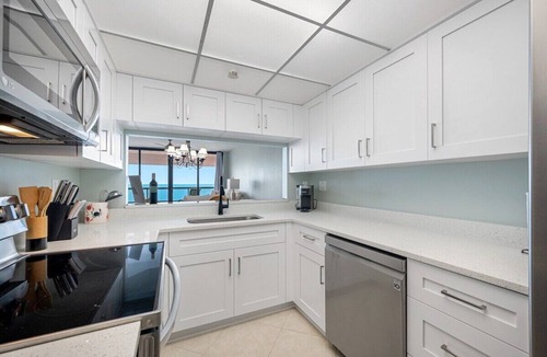 Sand Key Condo | 🩱CBC 1-15C – Pool, hot tub, beach front, gym, pickleball!