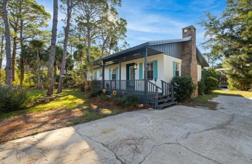 Cedar Key House | Cedar Key Seaside Escape