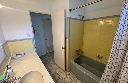 Alta Vista House | Central Sarasota Coastal Home