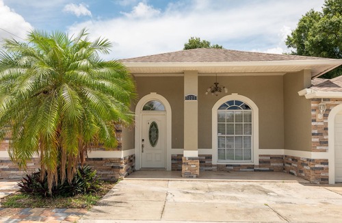 Egypt Lake-Leto House | Centrally located home 3 miles to Buccaneers Stadium