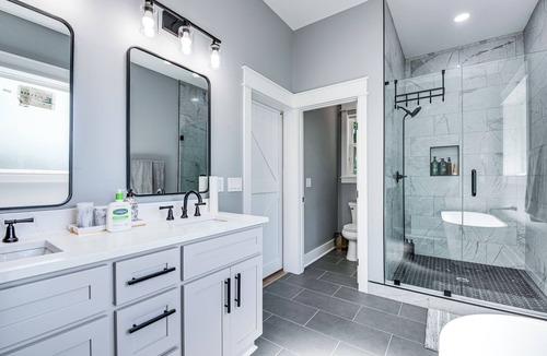 Chamblee House | Chamblee Home w/ Covered Patio & Gas Grill!