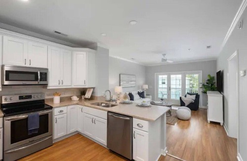 Folly Beach Condo | Charleston’s Folly! King Suite - Walk to Center St