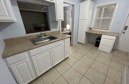 Holly Hill House | Charming 1bdrm Intracoastal Tiny House: Perfect for couples & a romantic getaway
