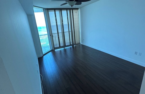 Thomas Drive Condo | Charming 2-bedroom condo with fitness room and AC in Panama City Beach