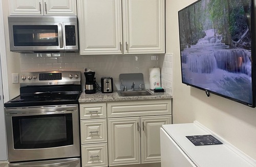 Kissimmee Apartment | Charming , 2 bedroom , 1 bath