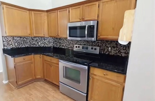 Orlando House | Charming 2-bedroom Retreat with Pool near UCF